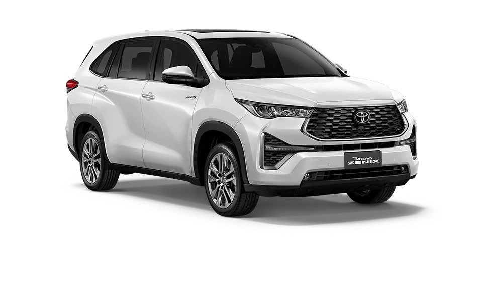 Sewa Innova Zenix di Pekanbaru — Abyan Rent Car